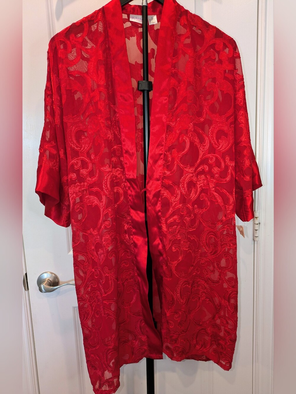 Vintage Frederick’s of Hollywood Red Sheer Burnout Robe NWT S Pockets